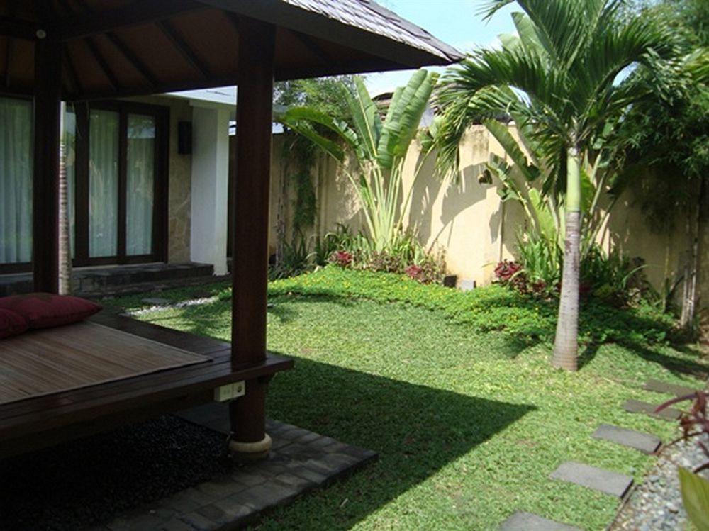 เซมินยาค ทาวน์ เฮาส์ Aparthotel เซมินยัค ภายนอก รูปภาพ